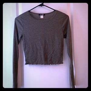 Long sleeve crop top